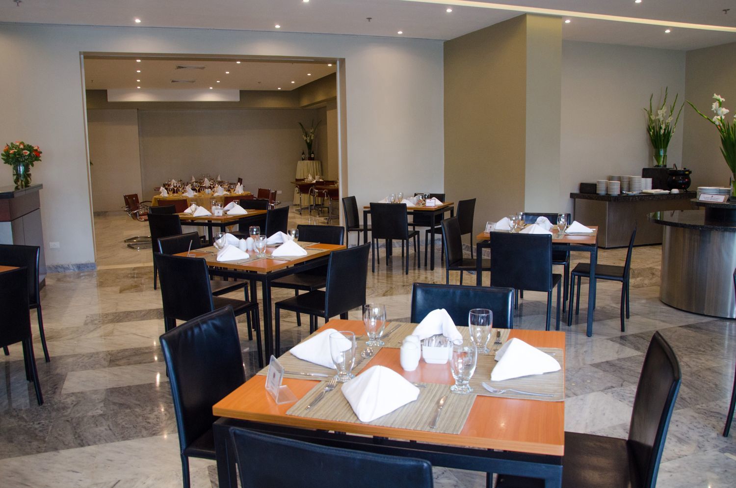 Hotel Paseo De Las Mercedes Каракас Екстер'єр фото