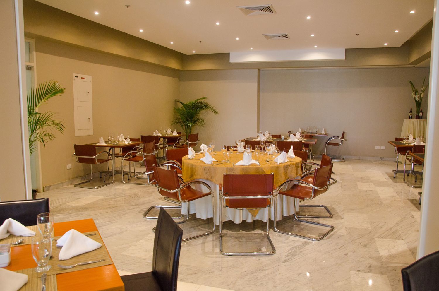 Hotel Paseo De Las Mercedes Каракас Екстер'єр фото